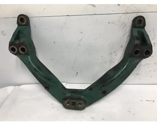 VOLVO D13 Engine Mounts