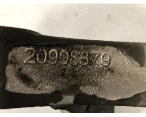 VOLVO D13 Engine Mounts