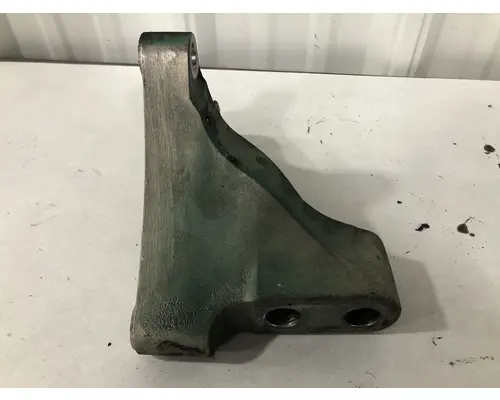 VOLVO D13 Engine Mounts