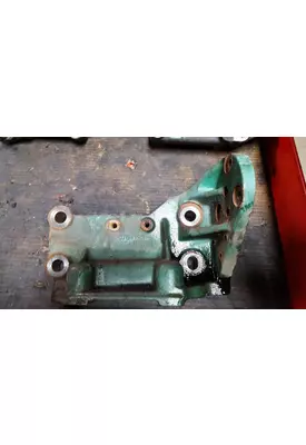 VOLVO D13 Engine Mounts