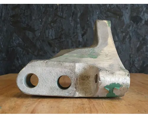 VOLVO D13 Engine Mounts