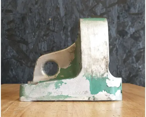 VOLVO D13 Engine Mounts