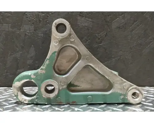 VOLVO D13 Engine Mounts