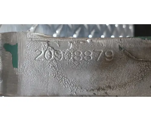 VOLVO D13 Engine Mounts