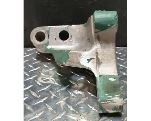 VOLVO D13 Engine Mounts