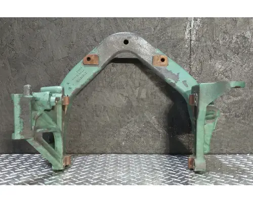 VOLVO D13 Engine Mounts