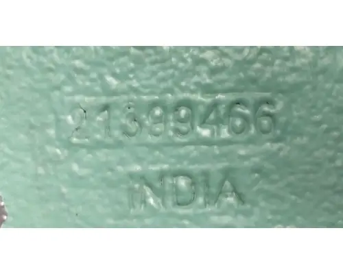 VOLVO D13 Engine Mounts