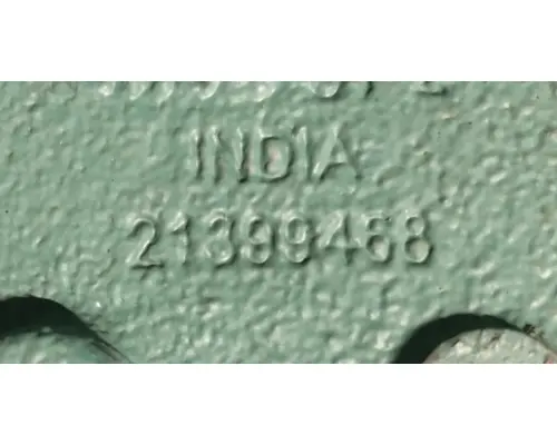 VOLVO D13 Engine Mounts