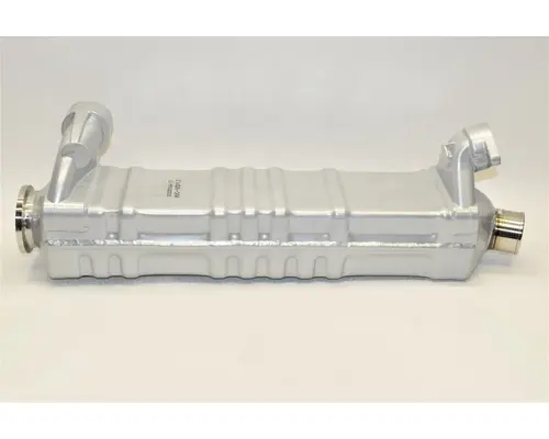 VOLVO D13 Engine Oil Cooler