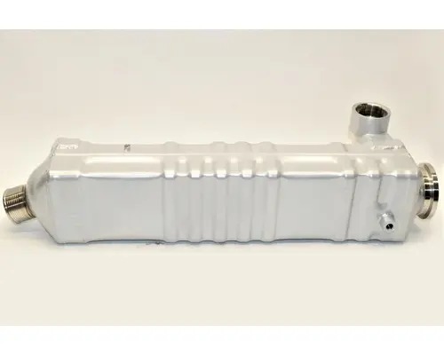 VOLVO D13 Engine Oil Cooler