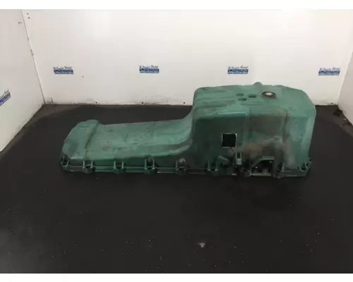 VOLVO D13 Engine Oil Pan