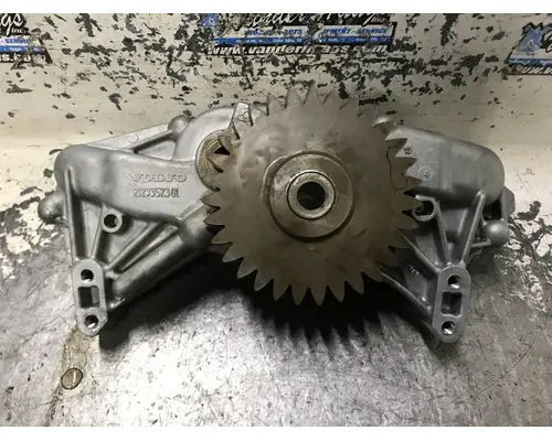 VOLVO D13 Engine Oil Pump