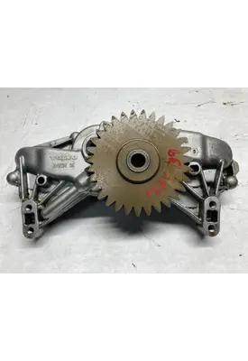 VOLVO D13 Engine Oil Pump