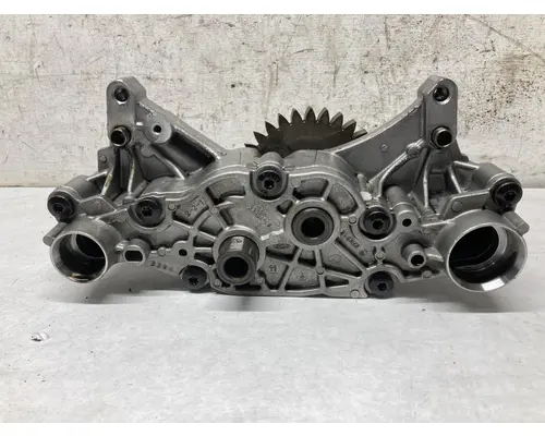VOLVO D13 Engine Oil Pump