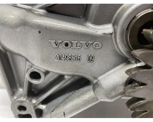VOLVO D13 Engine Oil Pump