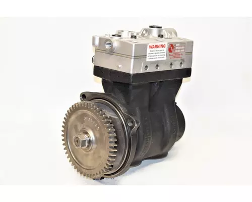 VOLVO D13 Engine Pump