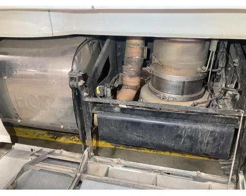 VOLVO D13 Exhaust DPF Assembly