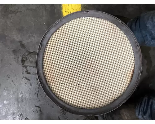 VOLVO D13 Exhaust DPF Assembly