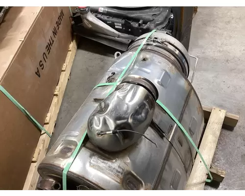 VOLVO D13 Exhaust DPF Assembly