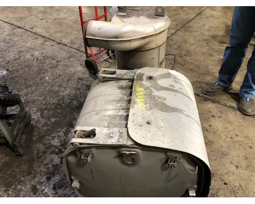 VOLVO D13 Exhaust DPF Assembly