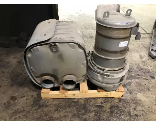 VOLVO D13 Exhaust DPF Assembly