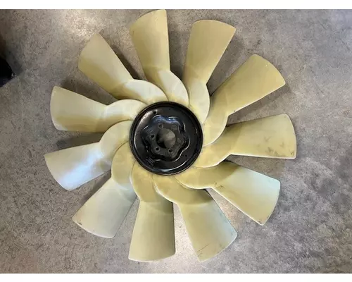 VOLVO D13 FAN COOLING