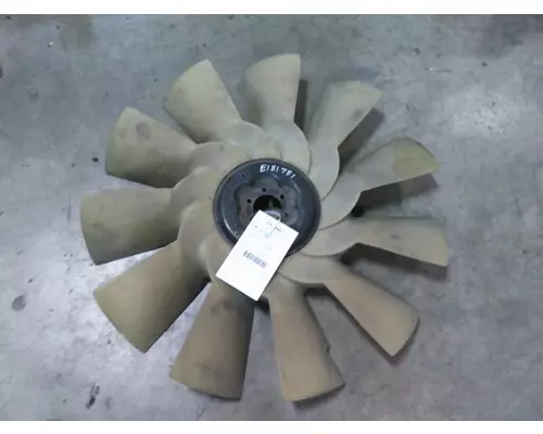 VOLVO D13 FAN COOLING