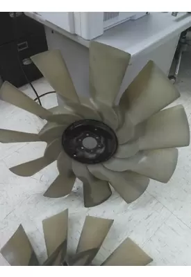 VOLVO D13 FAN COOLING