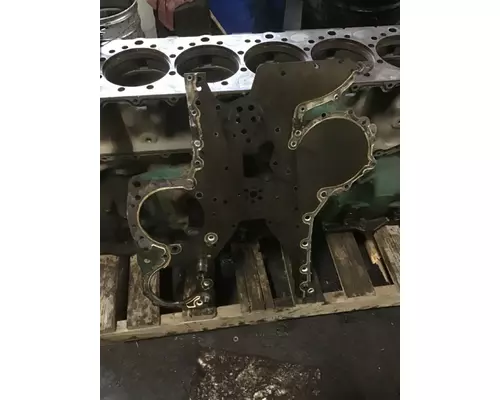 VOLVO D13 FRONTTIMING COVER