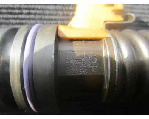 VOLVO D13 Fuel Injector