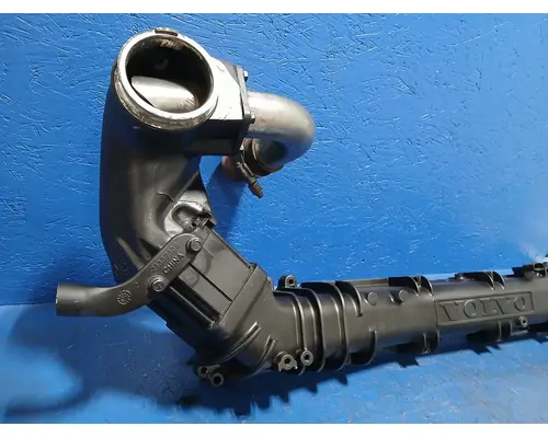 VOLVO D13 Intake Manifold