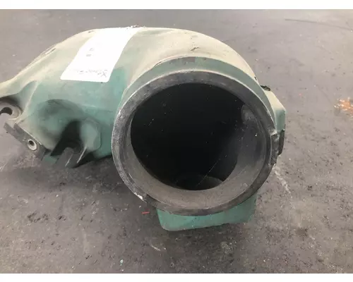 VOLVO D13 Intake Manifold