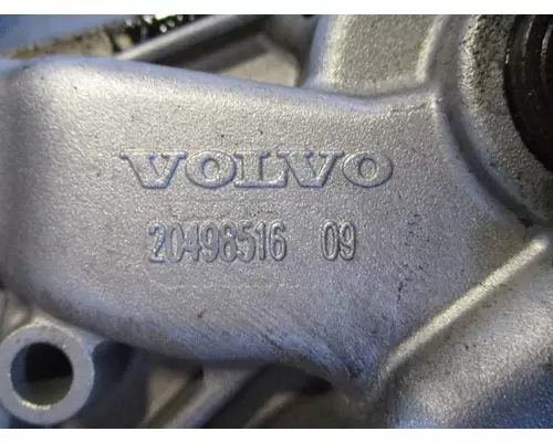 VOLVO D13 Oil Pump