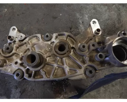 VOLVO D13 Oil Pump