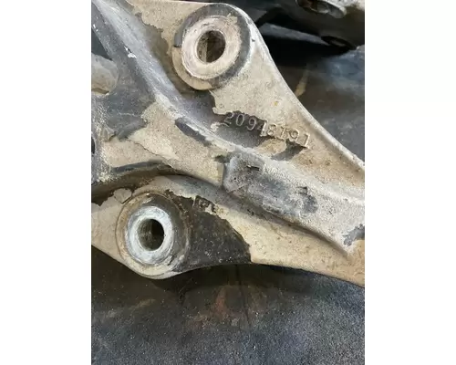 VOLVO D13 Radiator Core Support
