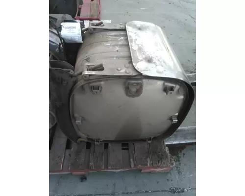 VOLVO D13 SCR ASSEMBLY (SELECTIVE CATALYTIC REDUCTION)