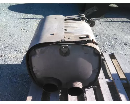 VOLVO D13 SCR ASSEMBLY (SELECTIVE CATALYTIC REDUCTION)