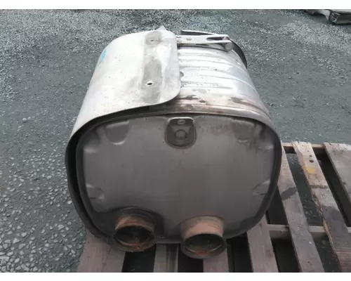 VOLVO D13 SCR ASSEMBLY (SELECTIVE CATALYTIC REDUCTION)