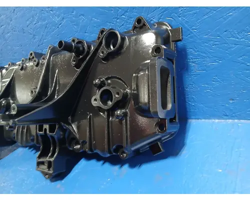 VOLVO D13 Valve Cover