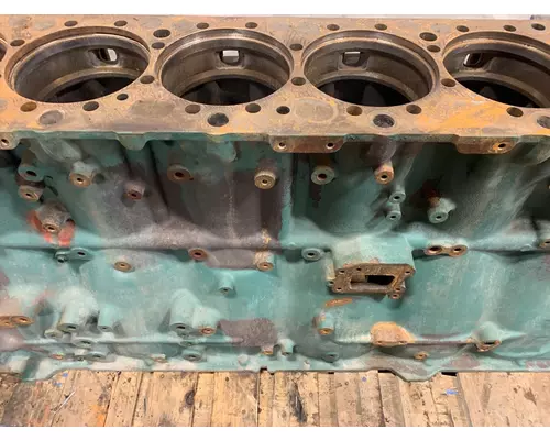 VOLVO D16 SCR Cylinder Block