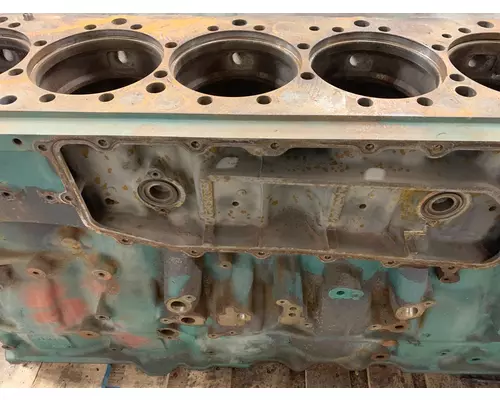 VOLVO D16 SCR Cylinder Block