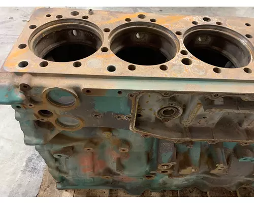 VOLVO D16 SCR Cylinder Block