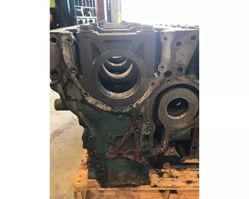 VOLVO D16 SCR Cylinder Block