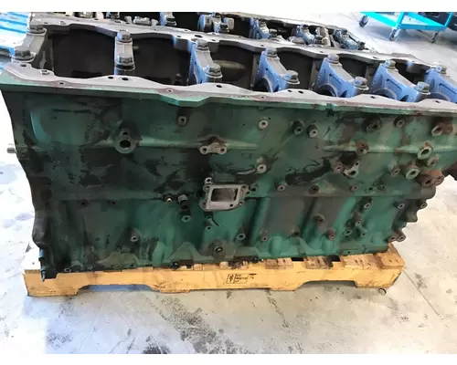 VOLVO D16 SCR Cylinder Block