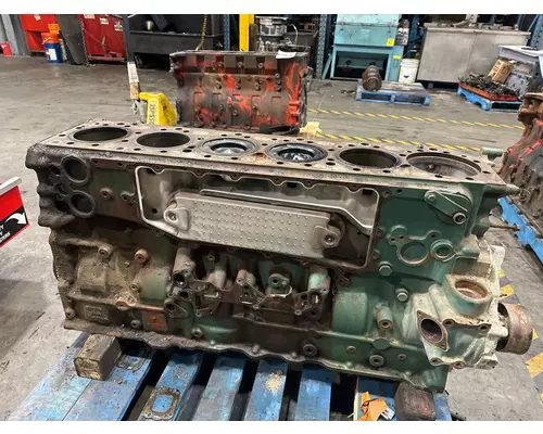 VOLVO D16 SCR Cylinder Block