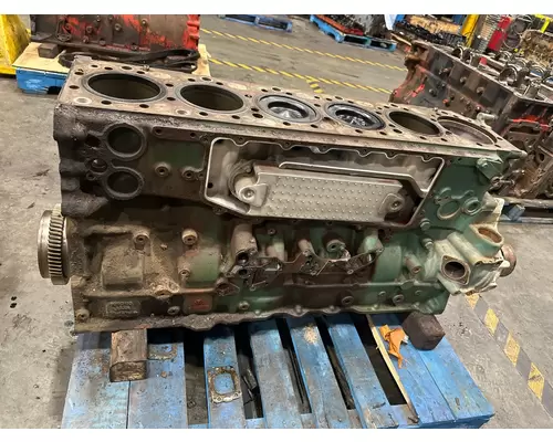 VOLVO D16 SCR Cylinder Block