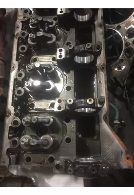 VOLVO D16 SCR Cylinder Head