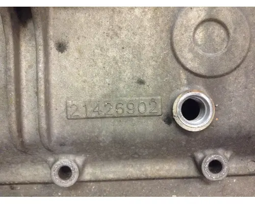VOLVO D16 SCR Engine Oil Cooler