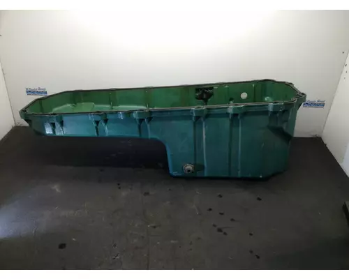 VOLVO D16 SCR Engine Oil Pan