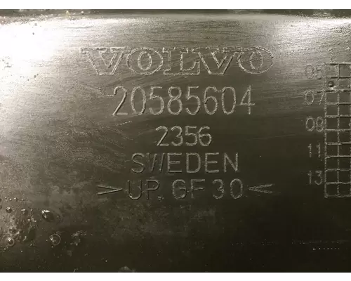 VOLVO D16 SCR Engine Valve Cover